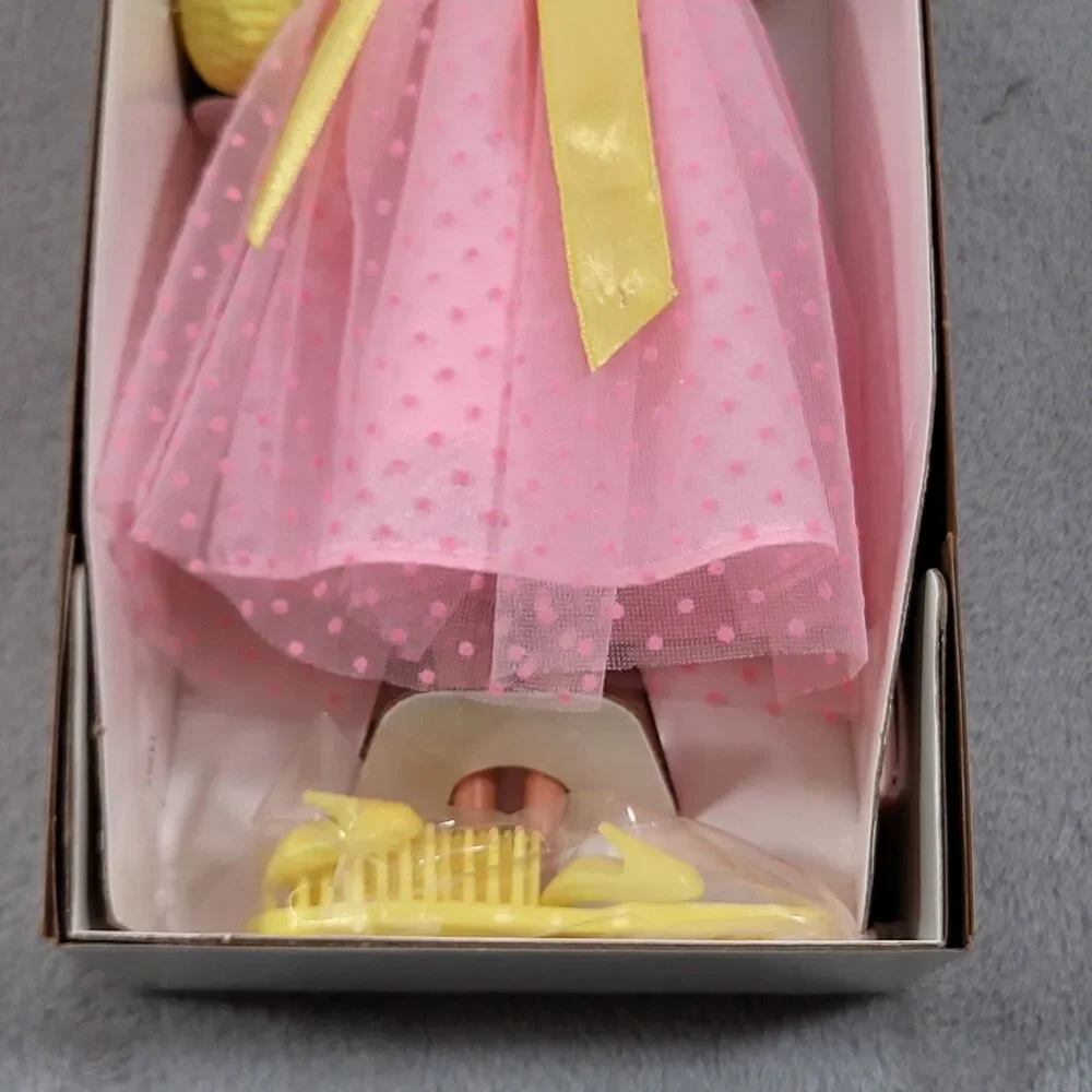 Vintage 1990s Barbie Doll Lot Spring Blossom Avon Disney Belle Applause BATB NIB